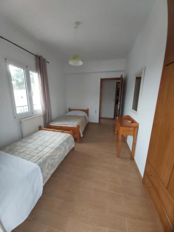 Bodikos Apartments Pitsidia Bagian luar foto